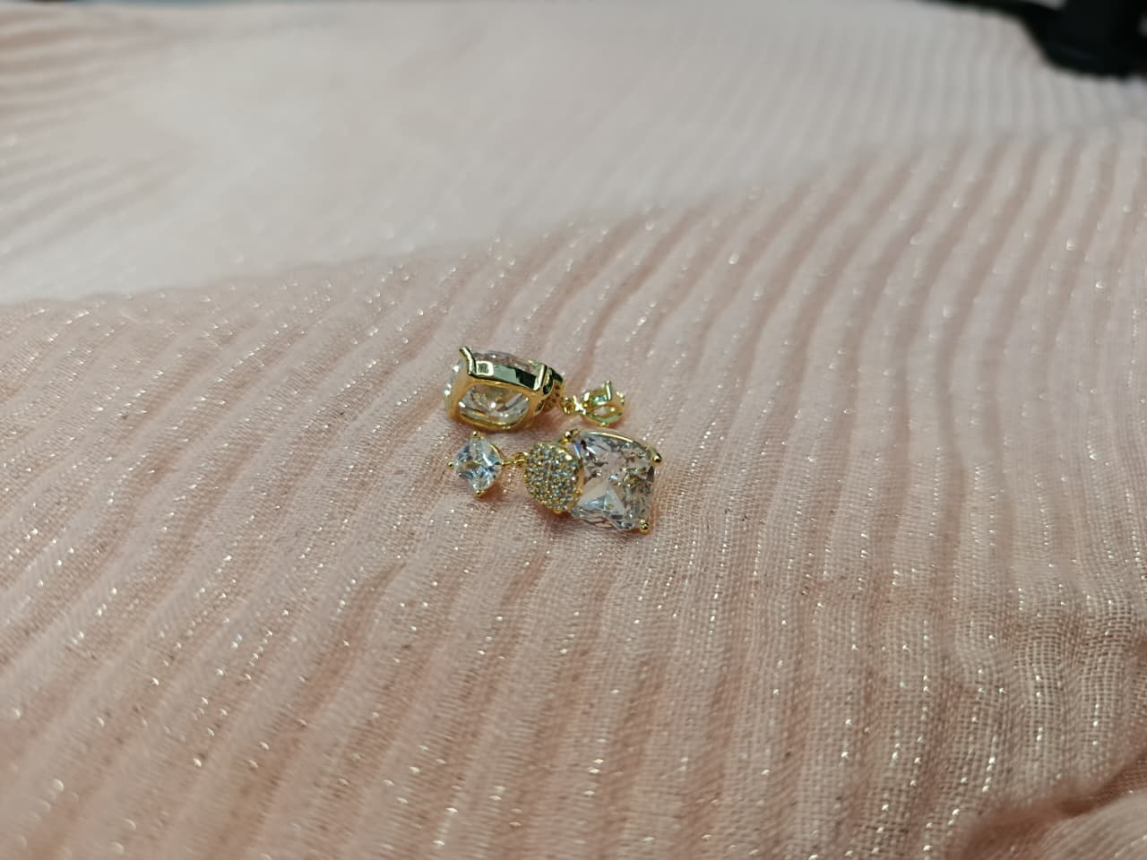 Saphira Crystal Rain Drops