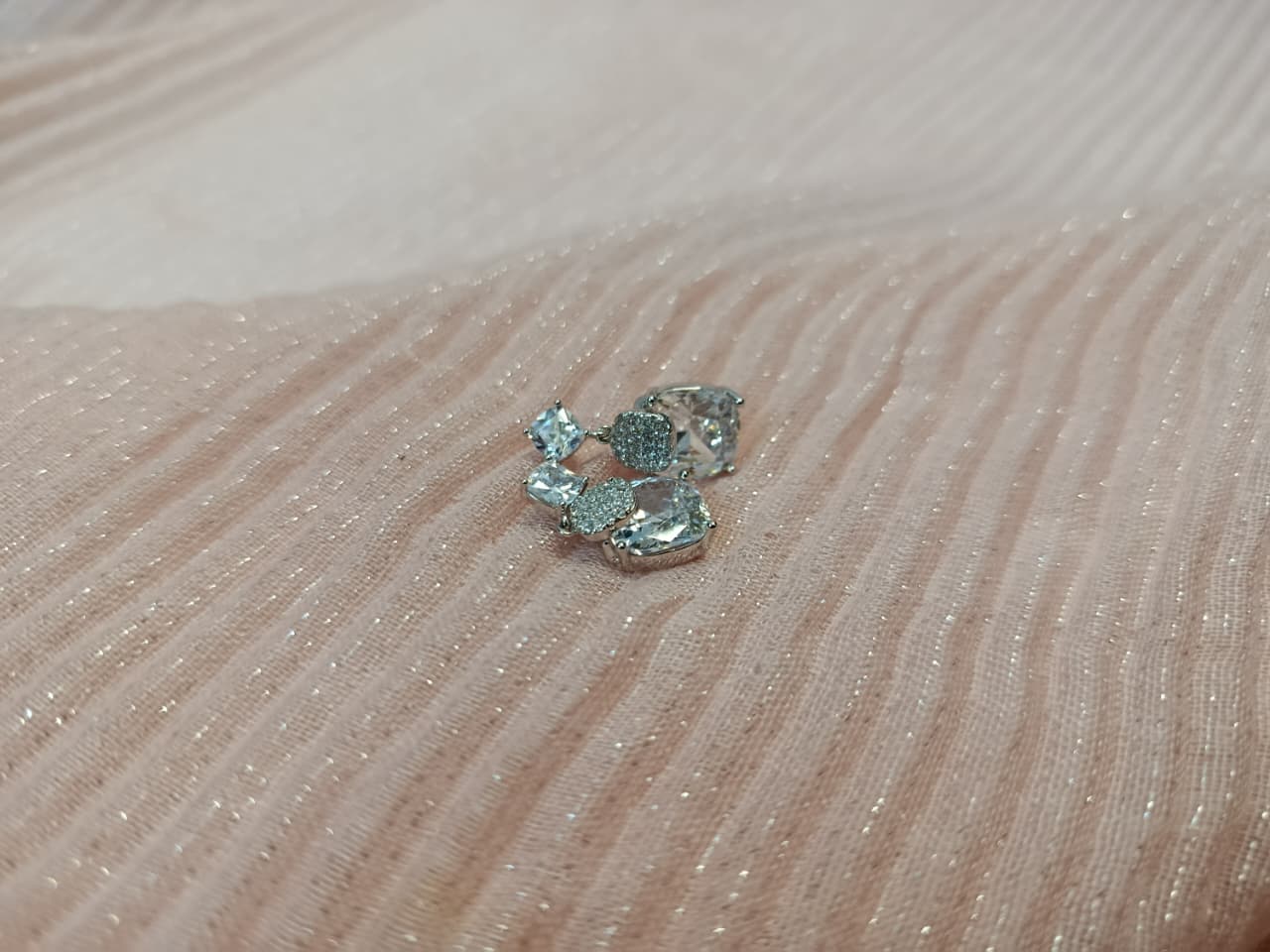 Saphira Crystal Rain Drops