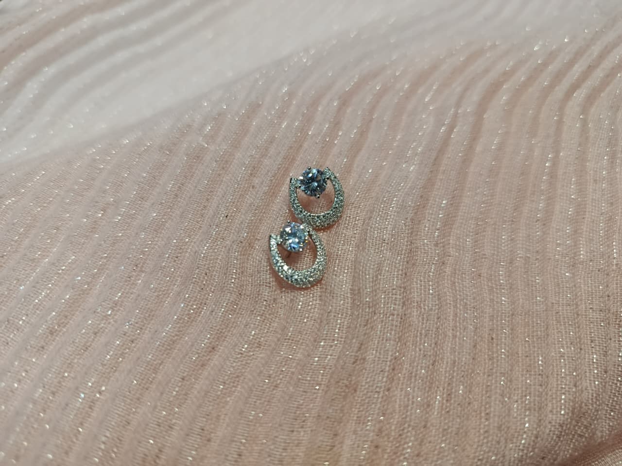 Saphira Moon-style Earrings